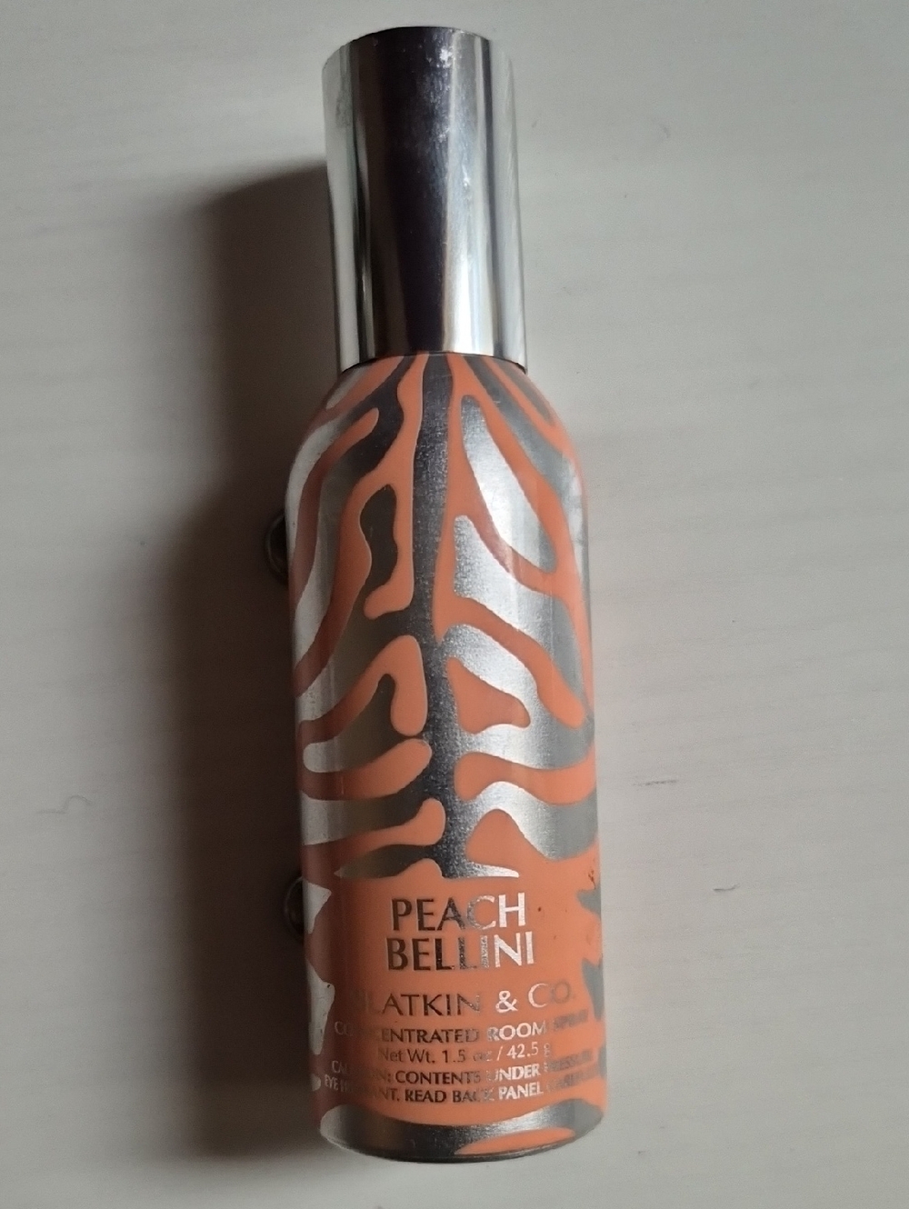 Bath & Body Works Peach Bellini Room Spray - Peach & Silver Zebra Pattern